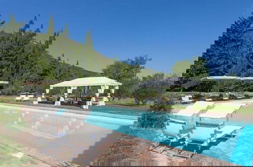 Foto 16 - Holiday Home in Italy With Private Pool