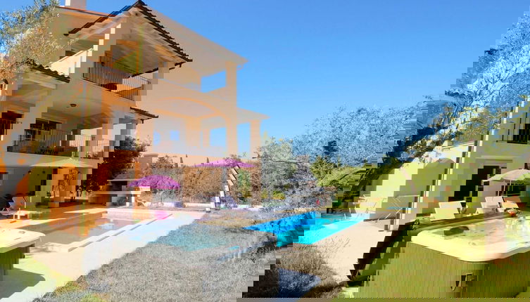 Photo 1 - Villa With Pool and Fenced Garden