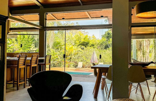Arquitetura única na Granja Viana - Foto 45