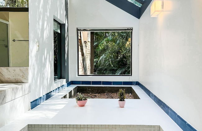 Arquitetura única na Granja Viana - Foto 54