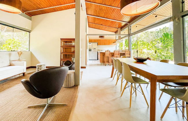 Arquitetura única na Granja Viana - Foto 43