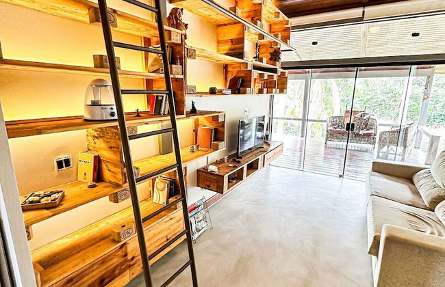 Arquitetura única na Granja Viana - Foto 20