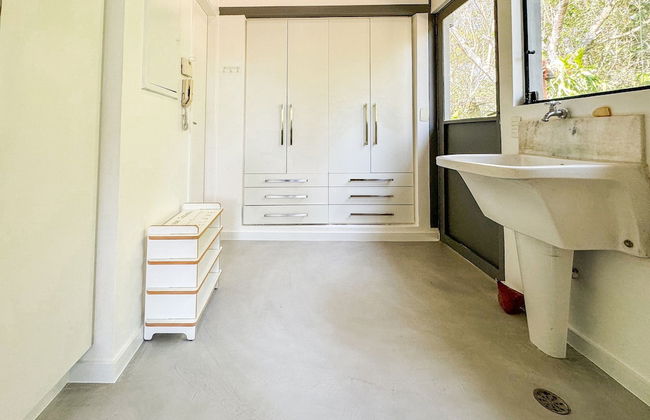 Arquitetura única na Granja Viana - Foto 32