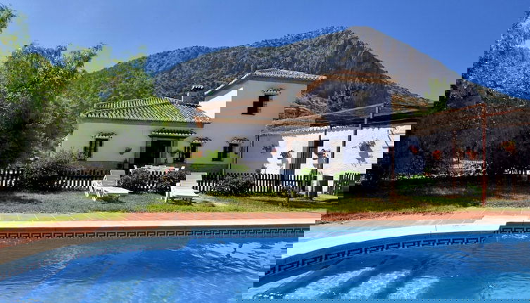 Foto 1 - Luxurious Villa in Loja With Swimming Pool