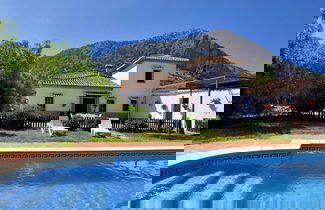 Foto 1 - Luxurious Villa in Loja With Swimming Pool