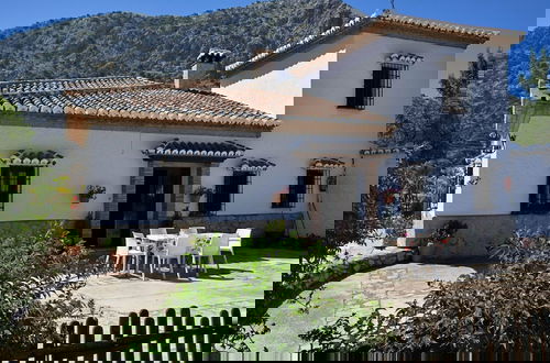 Foto 16 - Luxurious Villa in Loja With Swimming Pool
