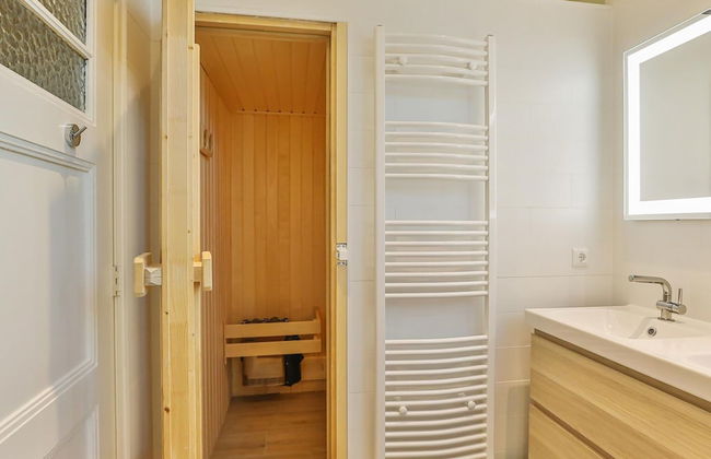 Unique Villa in Rinsumageest With Sauna - Foto 19