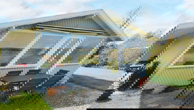 Photo 1 - 6 Person Holiday Home in Jaegerspris