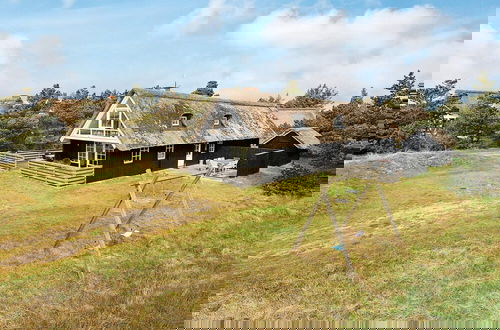 Foto 41 - 10 Person Holiday Home in Blavand