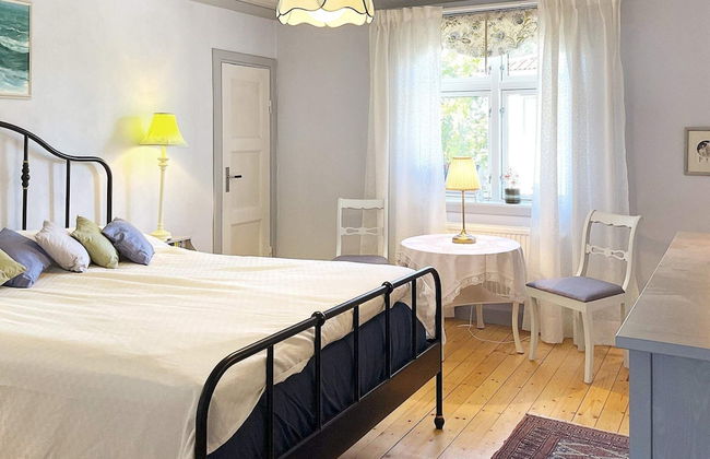 6 Person Holiday Home in Tanumshede - Foto 3
