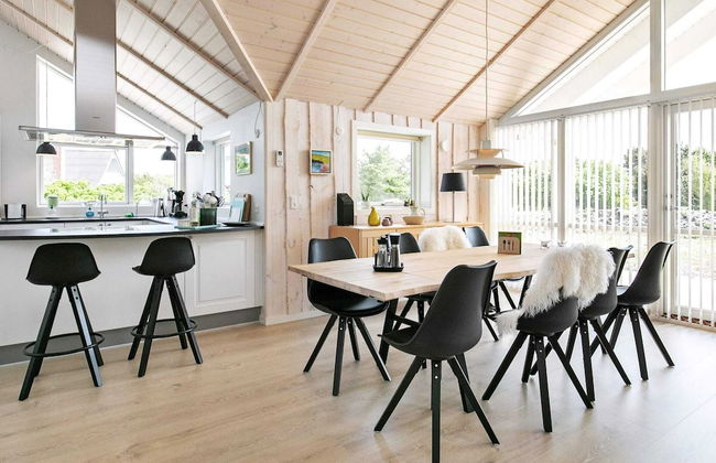 8 Person Holiday Home in Vejers Strand - Foto 19