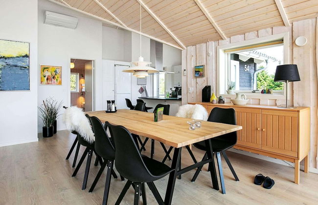 8 Person Holiday Home in Vejers Strand - Foto 17