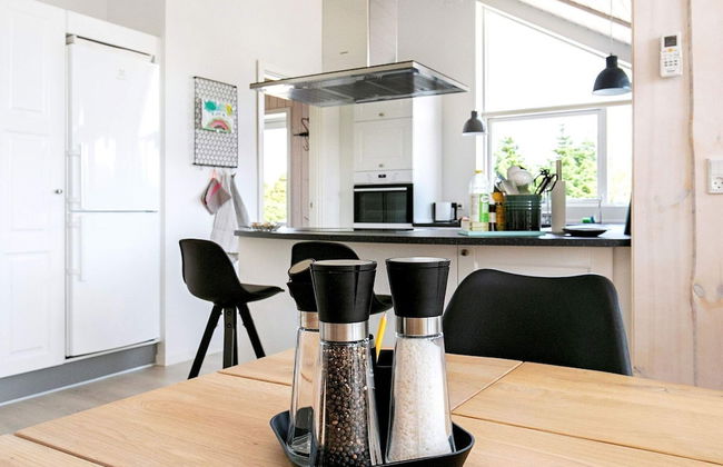 8 Person Holiday Home in Vejers Strand - Foto 7