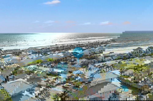 Foto 64 - Epic Beach House With Private Pool, 175 ft to the Beach, U Gotta See It!