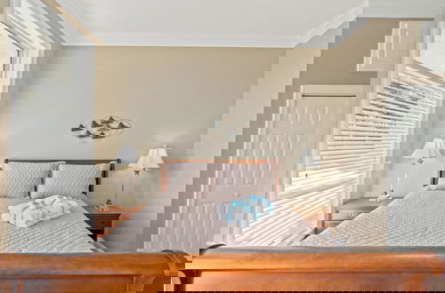 Foto 6 - Epic Beach House With Private Pool, 175 ft to the Beach, U Gotta See It!