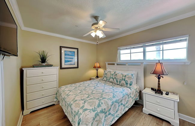 Barefoot Beach Resort B-201 - Foto 8