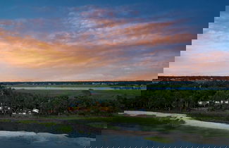 Foto 1 - 10-acre Private Island, Sleeps 26 Pool, Golf Cart Buck Island by Avantstay