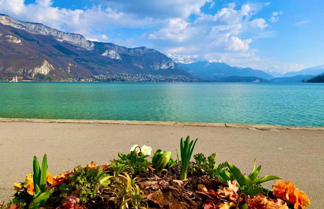 Retreat Near Lake Annecy - Photo 21