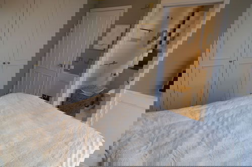 Foto 5 - Surrey Quays Apartment