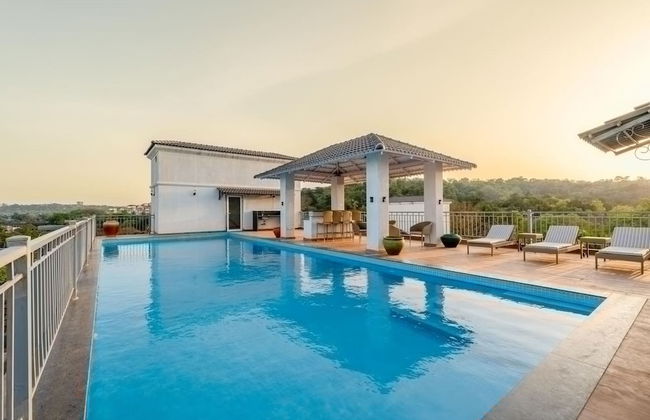 Irene Altezza by Hireavilla -2 3BR Apt With Pool - Foto 5