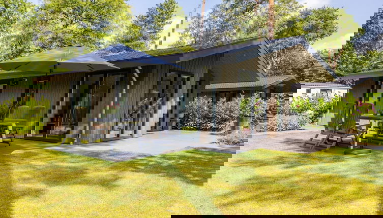 Foto 1 - Lodge in Netherlands With Furnished Terrace
