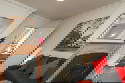 Foto 1 - Central Quiet 2 Bedroom Townhouse With Office