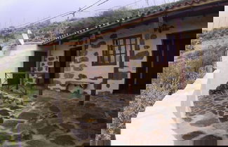 Foto 1 - House Sleeps6-parking-garden-pool in Summer-pet