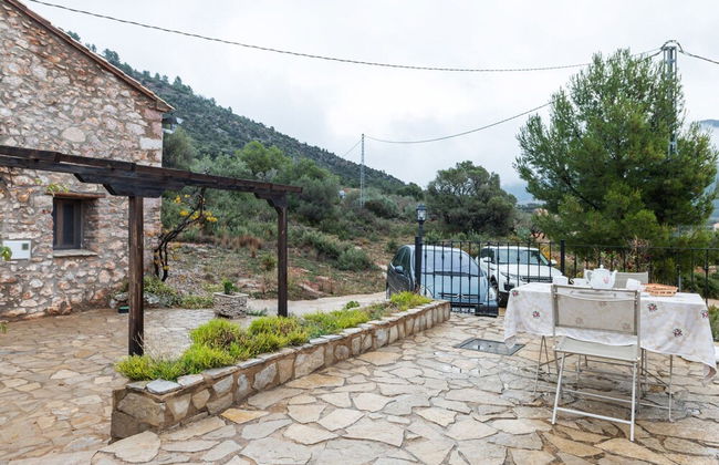 Belvilla by OYO Masia Vinaixa - Photo 11