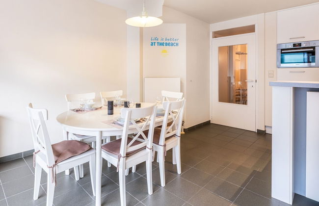 Apartment in St. Idesbald With Sea Views - Foto 19