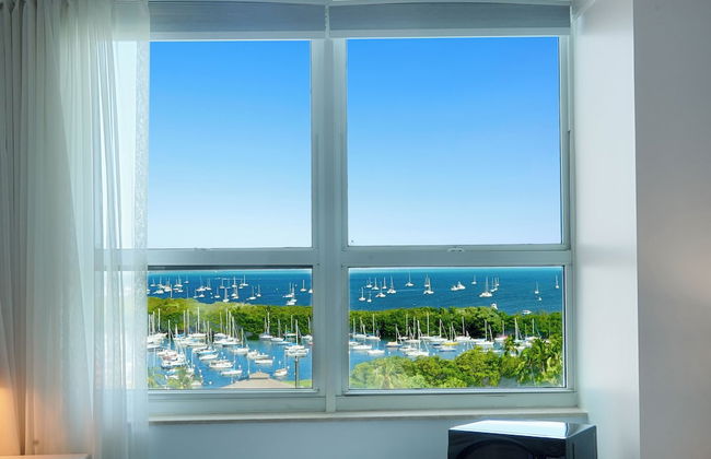 Fabulous 2-Bedroom in the Heart of Grove - Photo 16