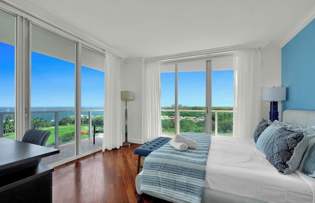 Fabulous 2-Bedroom in the Heart of Grove - Photo 8
