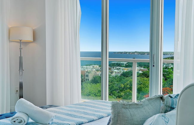 Fabulous 2-Bedroom in the Heart of Grove - Photo 4