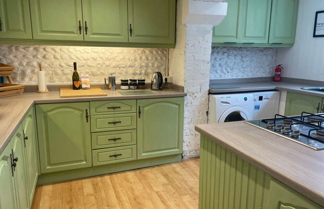 Large Family Getaways Metres From the Beach - Foto 3