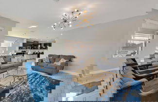 Foto 2 - Storey Lake Resort, Private Pool, and Much More!!