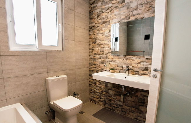 Enjoy Beach Sea Views in a Modern 3 BR APT - 4 - Foto 25