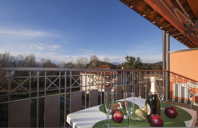 Casa Fiorita Pool and Lake - Foto 15