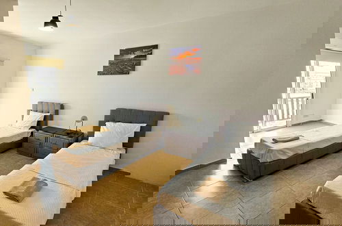 Foto 2 - SKY Line City Apartment