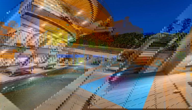 Foto 1 - Luxury Villa in Alcudia With Private Pool and Near the Beach