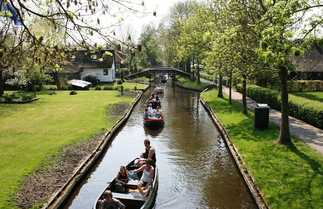 Chalet With 2 Bathrooms and a Boat, Near Giethoorn - Foto 23