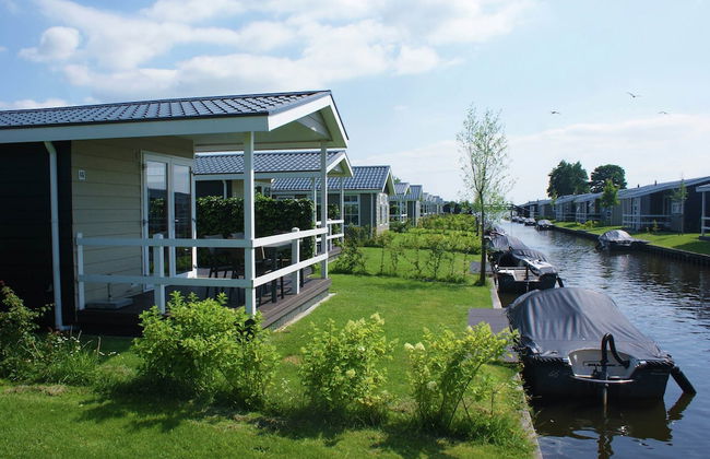 Lakeside Cottage With Boat - Foto 36