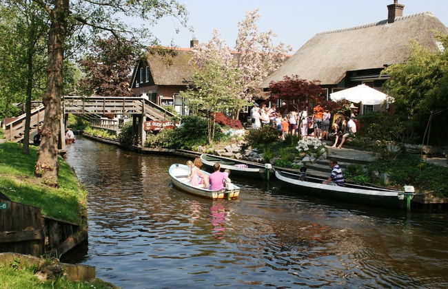 Chalet With 2 Bathrooms and a Boat, Near Giethoorn - Foto 22