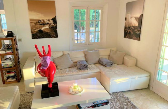 Charming Holiday Home in Mougins With Pool - Photo 11