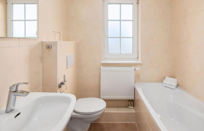Traditional Style Villa with 2 Bathrooms near River Moselle - Foto 9