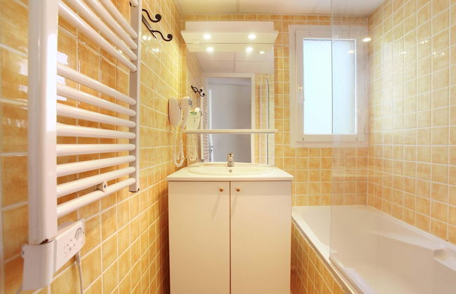 Apartment in Greoux-les-bains Near Lakes - Foto 11