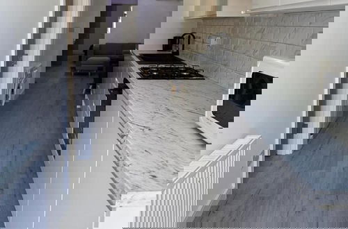 Foto 5 - Apartment - Sleeps up to 6 & Free Parking