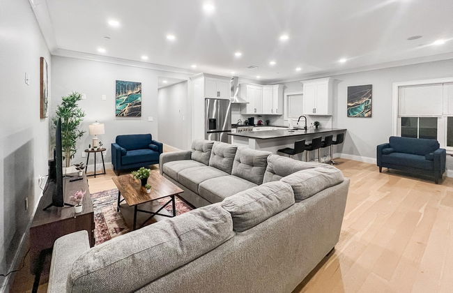 Luxury 3BD 2BA Near Logan Airport and T Station - Foto 2