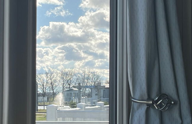 Premium Location - Sleeps 6 - Caravan on The Lakes - Foto 24