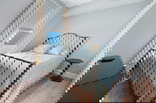Foto 2 - Grandview East 1203