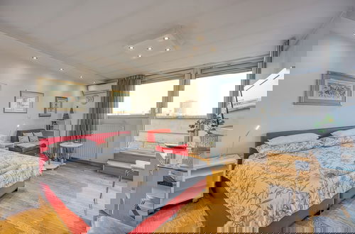 Foto 1 - New Cozy Penthouse With Panoramic View