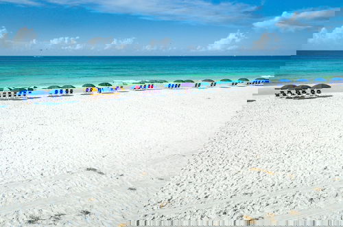 Foto 49 - Oceania 902 - Gulf Front 3 BR - sleeps 6 3 Bedroom Condo by RedAwning